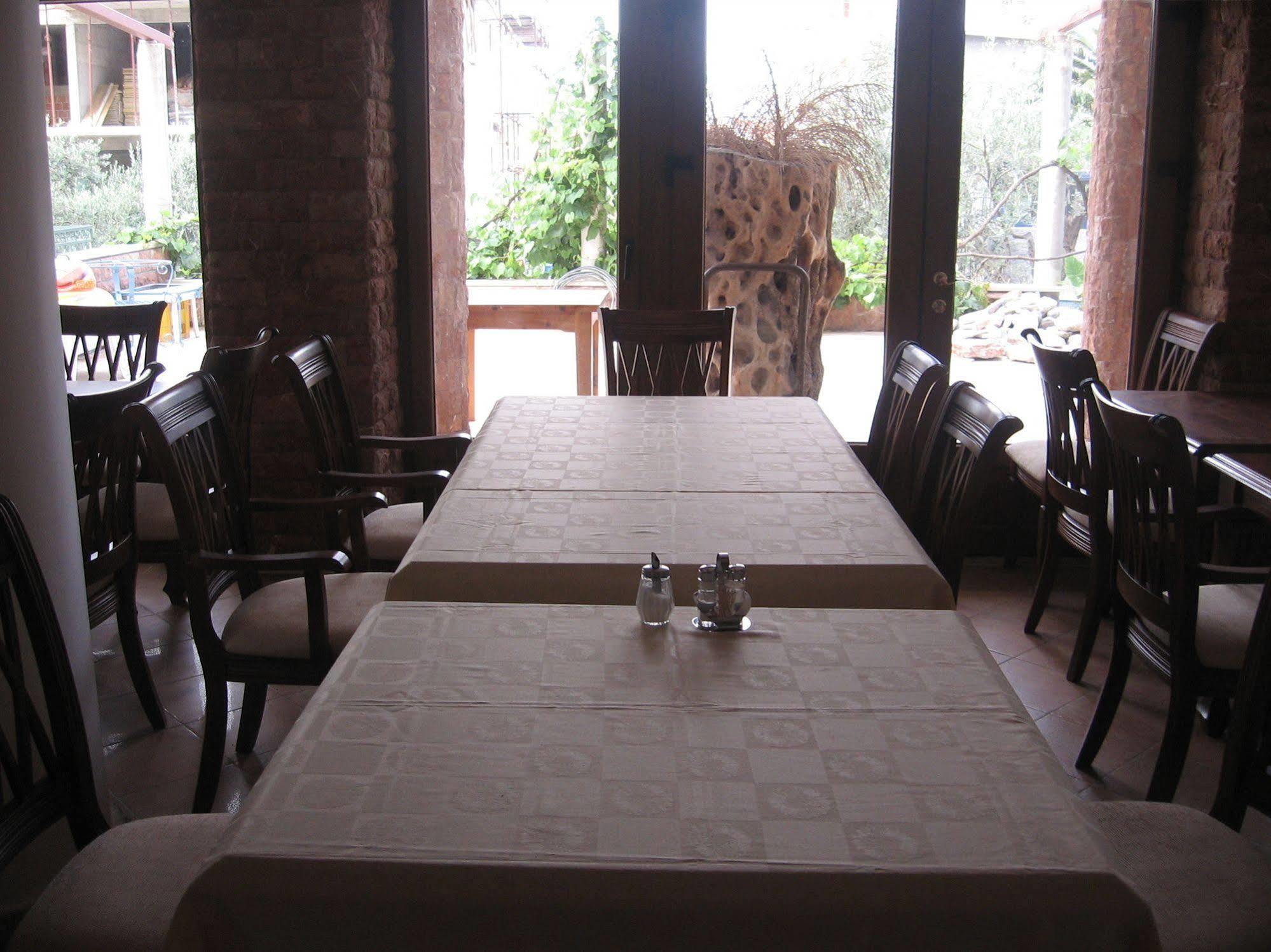 سفيتي ستيفان Apartments And Rooms Levantin Inn المظهر الخارجي الصورة